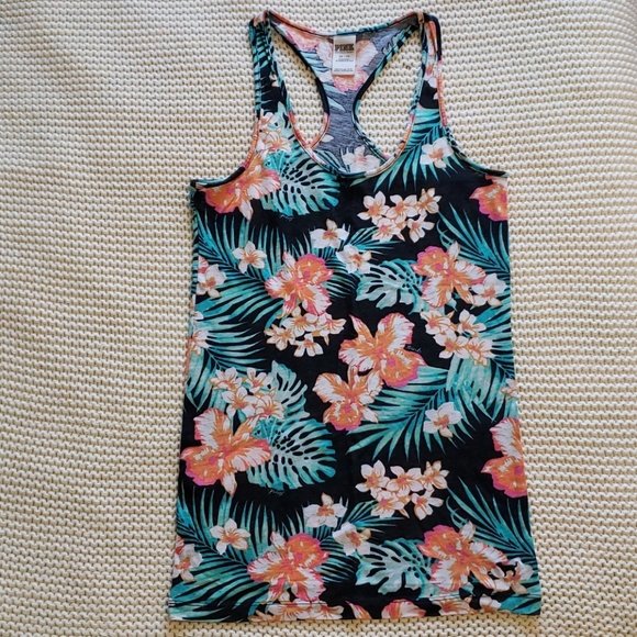 PINK Victoria's Secret Tops - VS Pink Racerback Tank